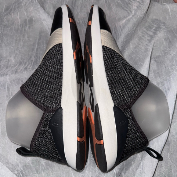 Women's Olukai Miki Slip Shoes Size 7.5 Black and Gray - Picture 5 of 7